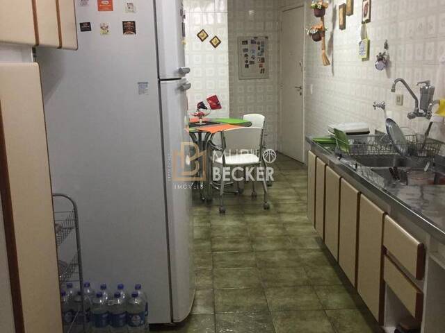 Apartamento para Venda em São José dos Campos - 3